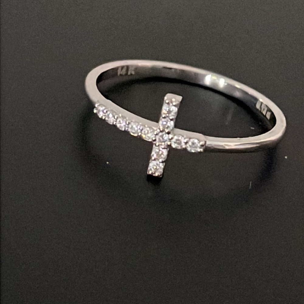 14K WHITE GOLD HELIOS DIAMOND CROSS RING